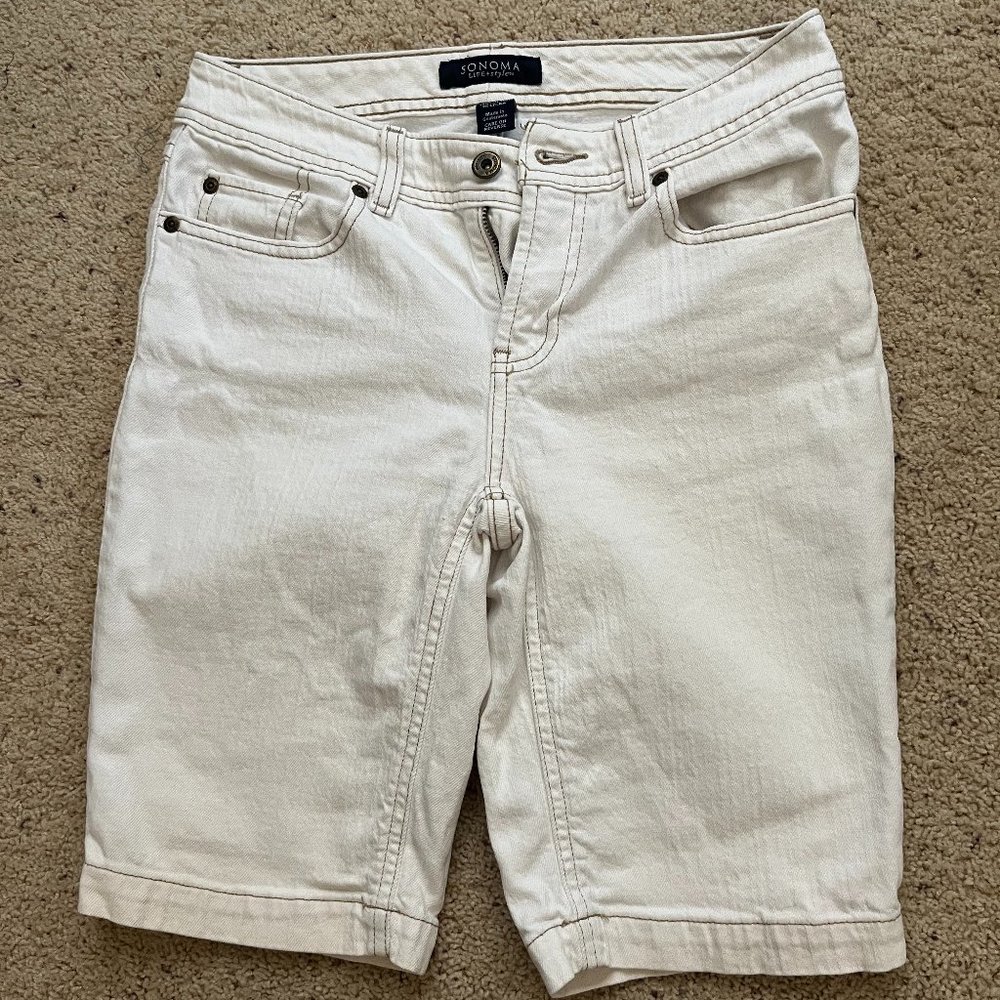 Sonoma Life + Style White Denim Shorts Size 4 Petite